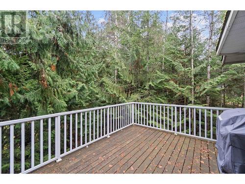 2565 Forest Drive, Blind Bay, BC - Outdoor With Deck Patio Veranda With Exterior