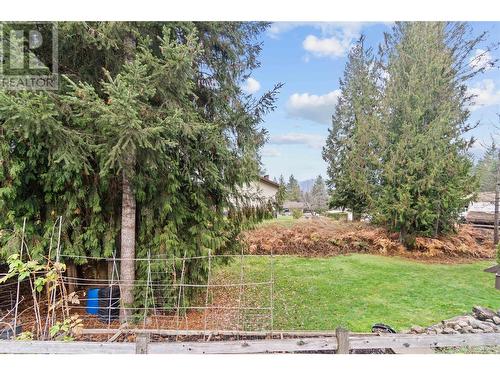 2565 Forest Drive, Blind Bay, BC - Outdoor With View