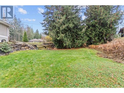 2565 Forest Drive, Blind Bay, BC - Outdoor