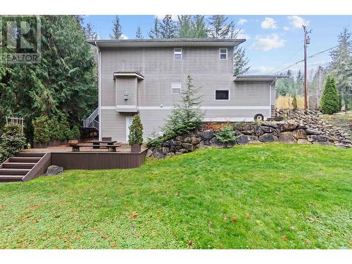 2565 Forest Drive, Blind Bay, BC - Outdoor