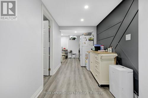 80 Aspermont Crescent, Brampton, ON - Indoor Photo Showing Laundry Room