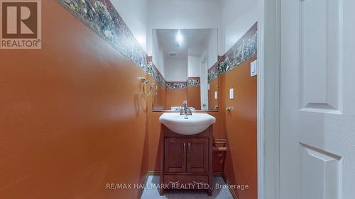 1144 Kos Boulevard, Mississauga, ON - Indoor Photo Showing Bathroom