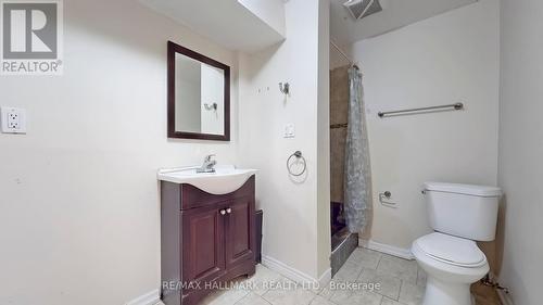 1144 Kos Boulevard, Mississauga, ON - Indoor Photo Showing Bathroom