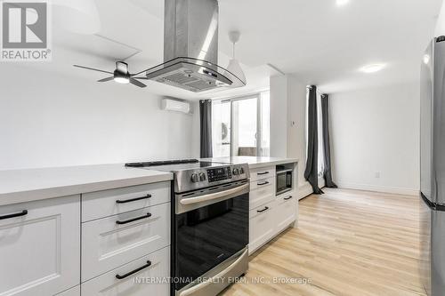 818 - 60 Southport Street, Toronto, ON - Indoor Photo Showing Kitchen With Upgraded Kitchen