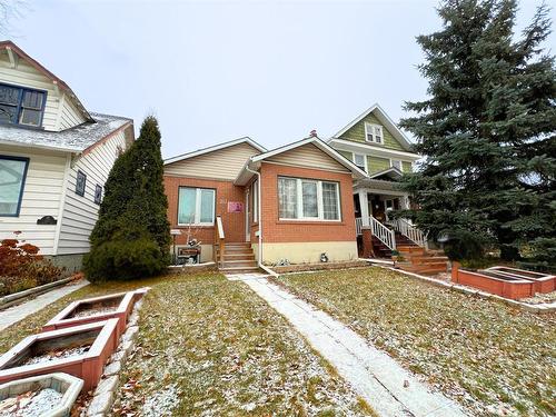 117 Carmen Avenue, Winnipeg, MB 