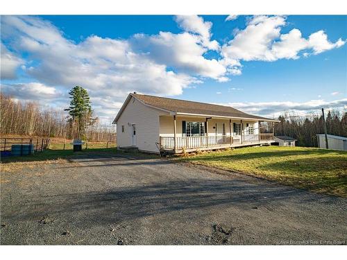 27 Mccoy St, Maugerville, NB 