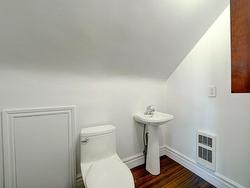 Powder room - 