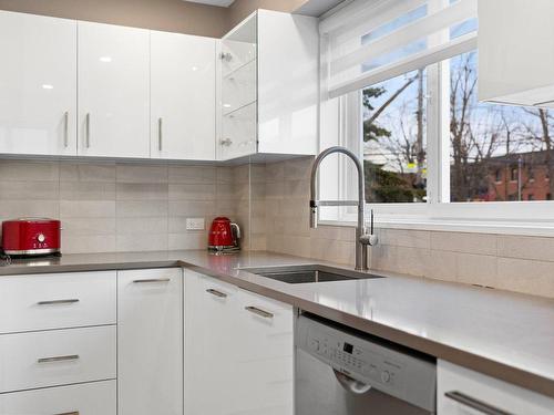 Kitchen - 4980  - 4984 2E Avenue O., Québec (Charlesbourg), QC - Indoor Photo Showing Kitchen