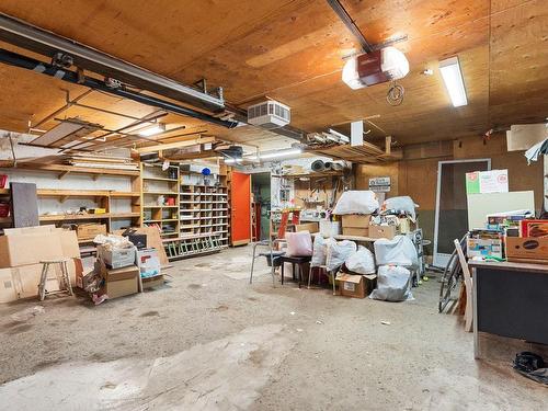 Garage - 4980  - 4984 2E Avenue O., Québec (Charlesbourg), QC - Indoor Photo Showing Garage