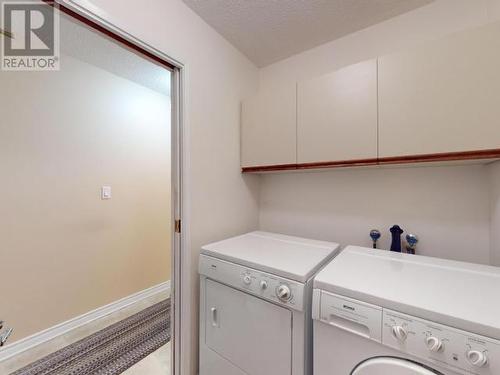 105-4477 Michigan Ave, Powell River, BC - Indoor Photo Showing Laundry Room