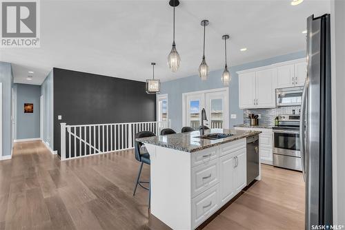 46 Country Crescent, Dundurn Rm No. 314, SK - Indoor Photo Showing Kitchen With Upgraded Kitchen