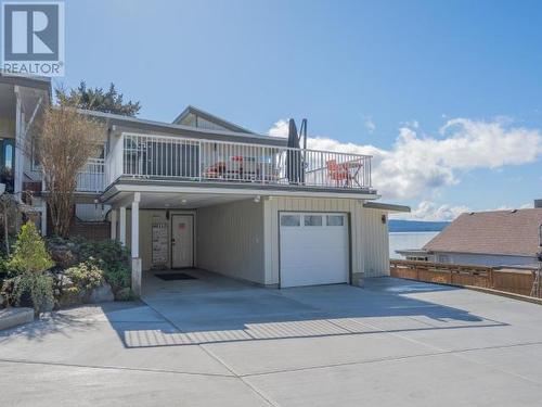 6948 Victoria Street, Powell River, BC - Outdoor With Deck Patio Veranda