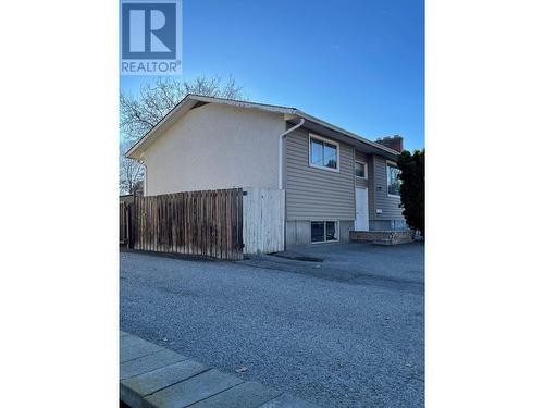 3049 Gordon Drive, Kelowna, BC - Outdoor