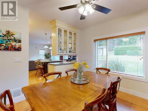 3378 Yew Kwum Place, Powell River, BC - Indoor Photo Showing Dining Room