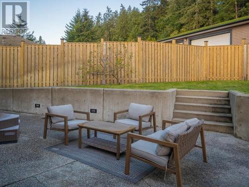 3378 Yew Kwum Place, Powell River, BC - Outdoor With Deck Patio Veranda