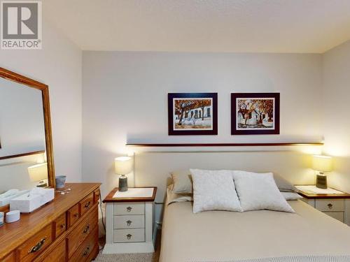 7068 Royston Street, Powell River, BC - Indoor Photo Showing Bedroom