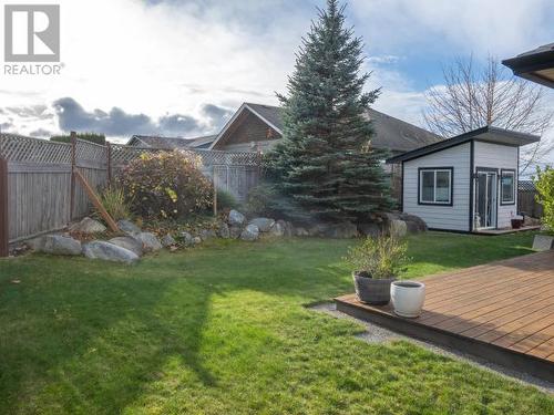 7068 Royston Street, Powell River, BC - Outdoor