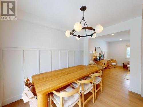 4744 Manson Ave, Powell River, BC - Indoor Photo Showing Dining Room