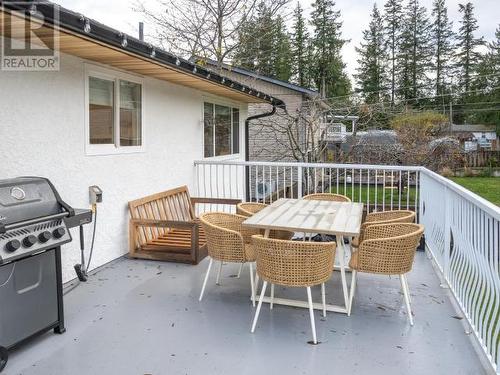 4744 Manson Ave, Powell River, BC - Outdoor With Deck Patio Veranda With Exterior