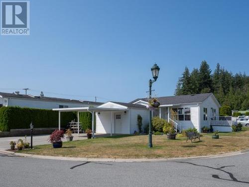 250-7575 Duncan Street, Powell River, BC - Outdoor