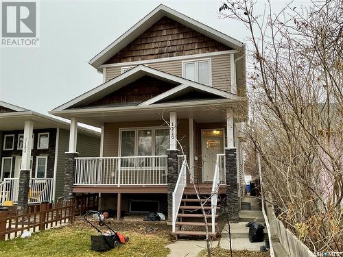 1137 Wallace Street, Regina, SK - Outdoor With Deck Patio Veranda With Facade