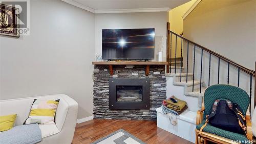 1137 Wallace Street, Regina, SK - Indoor With Fireplace