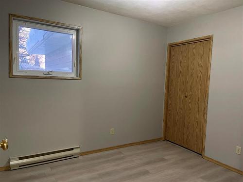 202 6Th Avenue S, Swan River, MB - Indoor Photo Showing Other Room