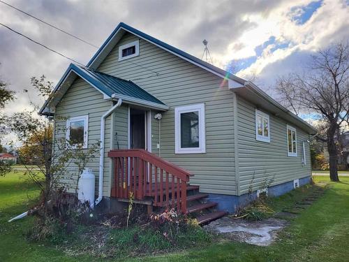 144 1St Avenue S, Rorketon, MB - Outdoor