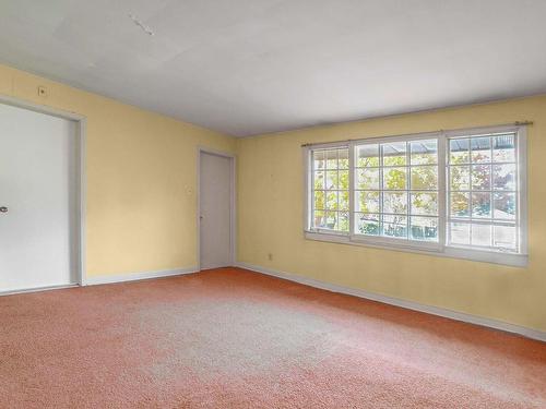 Chambre Ã  coucher principale - 71 Rue Stafford, Baie-D'Urfé, QC - Indoor Photo Showing Other Room