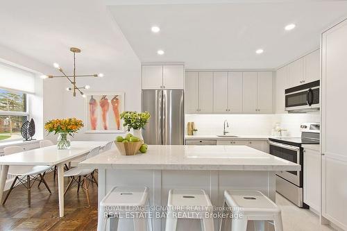 103-2 Ridelle Ave, Toronto, ON - Indoor Photo Showing Kitchen With Stainless Steel Kitchen With Upgraded Kitchen