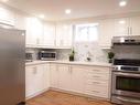 Lower-35 Summitcrest Dr, Toronto, ON  - Indoor Photo Showing Kitchen 