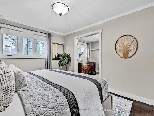 67 Frederick St, Brampton, ON - Indoor Photo Showing Bedroom