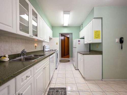 1507-716 The West Mall, Toronto, ON - Indoor Photo Showing Kitchen With Double Sink