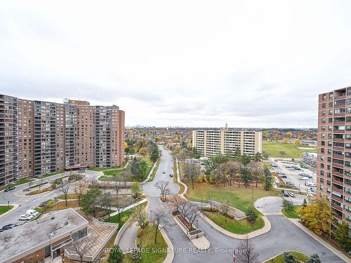 1507-716 The West Mall, Toronto, ON - Outdoor With View