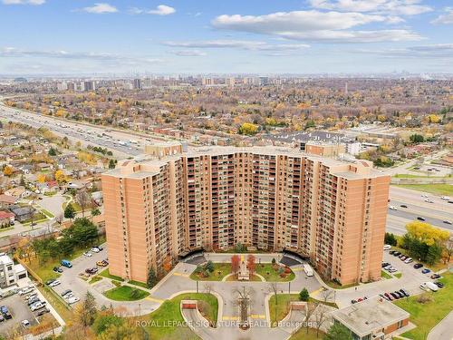 1507-716 The West Mall, Toronto, ON - Outdoor With View