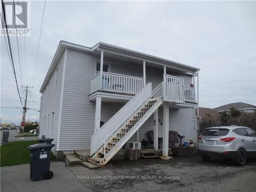 389-395 Champlain Street, Hawkesbury (612 - Hawkesbury), ON - Outdoor