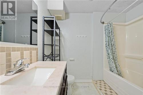 475 Dominion Street, Pembroke, ON - Indoor Photo Showing Bathroom