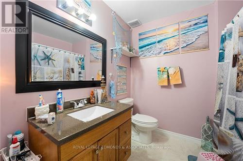 475 Dominion Street, Pembroke, ON - Indoor Photo Showing Bathroom