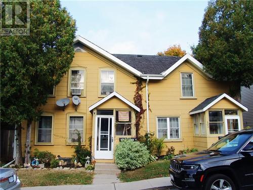 103-105 Bethune Street, Brockville (810 - Brockville), ON - Outdoor With Facade