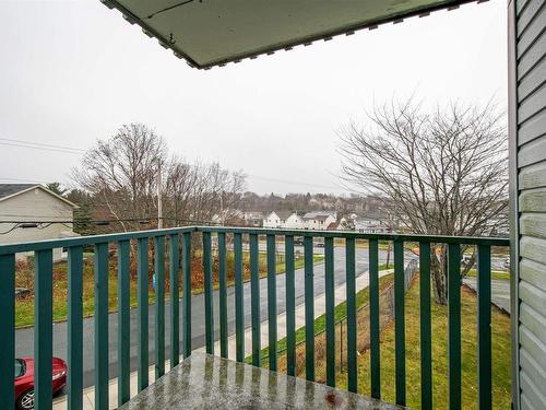 200 2 Lombardy Lane, Dartmouth, NS 