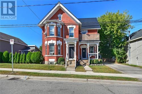 18 Havelock Street, Brockville (810 - Brockville), ON - Outdoor With Facade