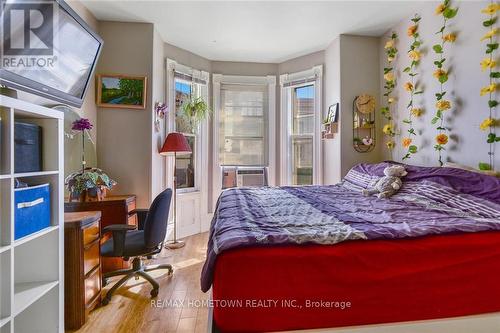 18 Havelock Street, Brockville, ON - Indoor Photo Showing Bedroom