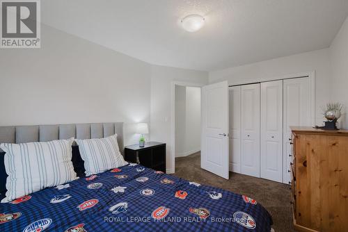 711 Springwood Crescent, London, ON - Indoor Photo Showing Bedroom