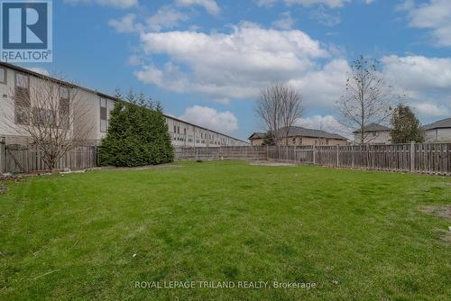 711 Springwood Crescent, London, ON - Outdoor