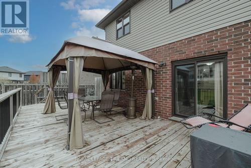 711 Springwood Crescent, London, ON - Outdoor With Deck Patio Veranda With Exterior