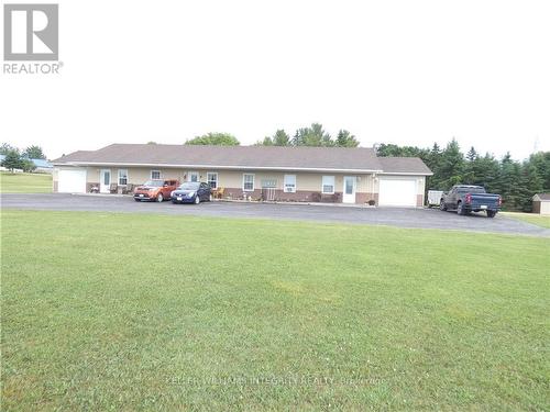 2108 Valley Street, North Stormont, ON - Outdoor With Deck Patio Veranda