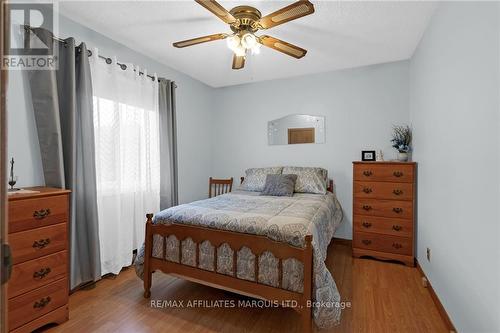 62 Pine Street, Stormont, Dundas And Glengarry, ON - Indoor Photo Showing Bedroom