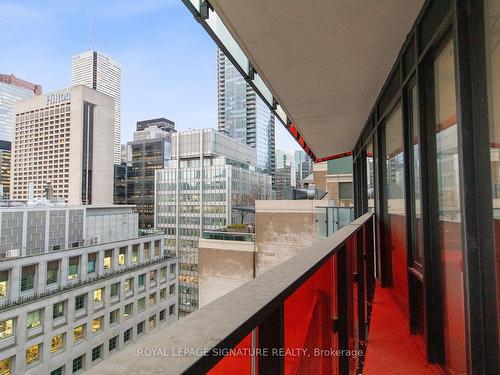 1311-215 Queen St W, Toronto, ON - Outdoor With Balcony