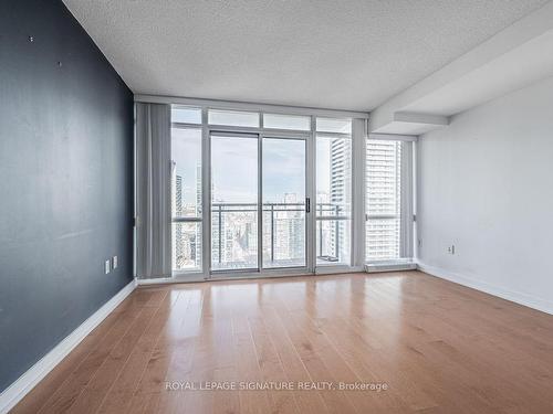 5005-11 Brunel Crt, Toronto, ON - Indoor Photo Showing Other Room