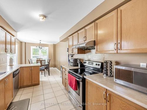 71-525 Novo Star Dr, Mississauga, ON - Indoor Photo Showing Kitchen